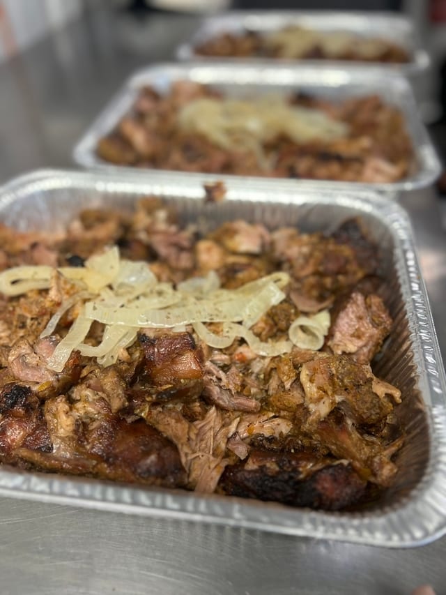Pernil (8-10)