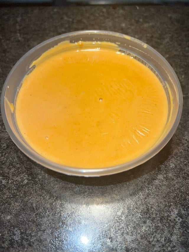 Side (LG) Queso.